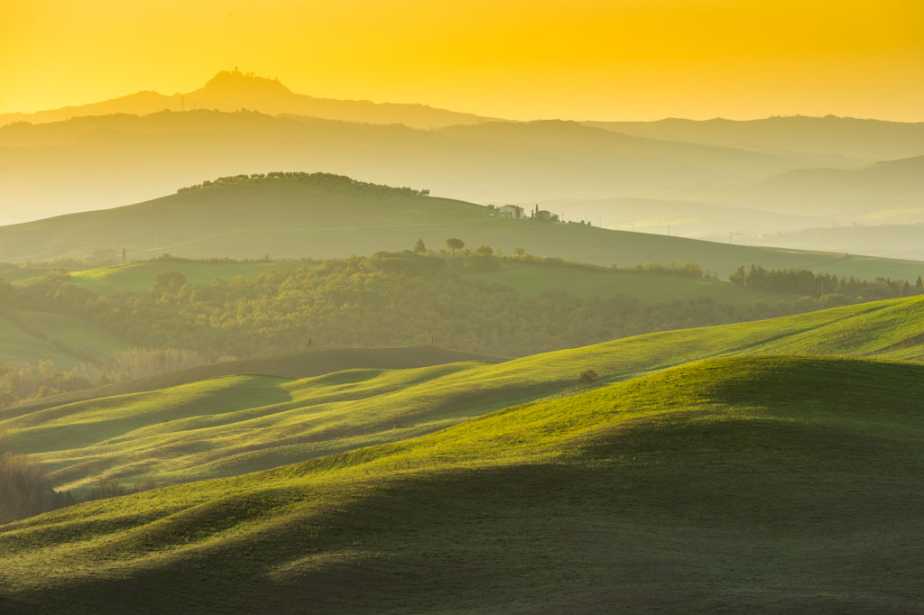 Golvend landschap in Toscany. Italië.
