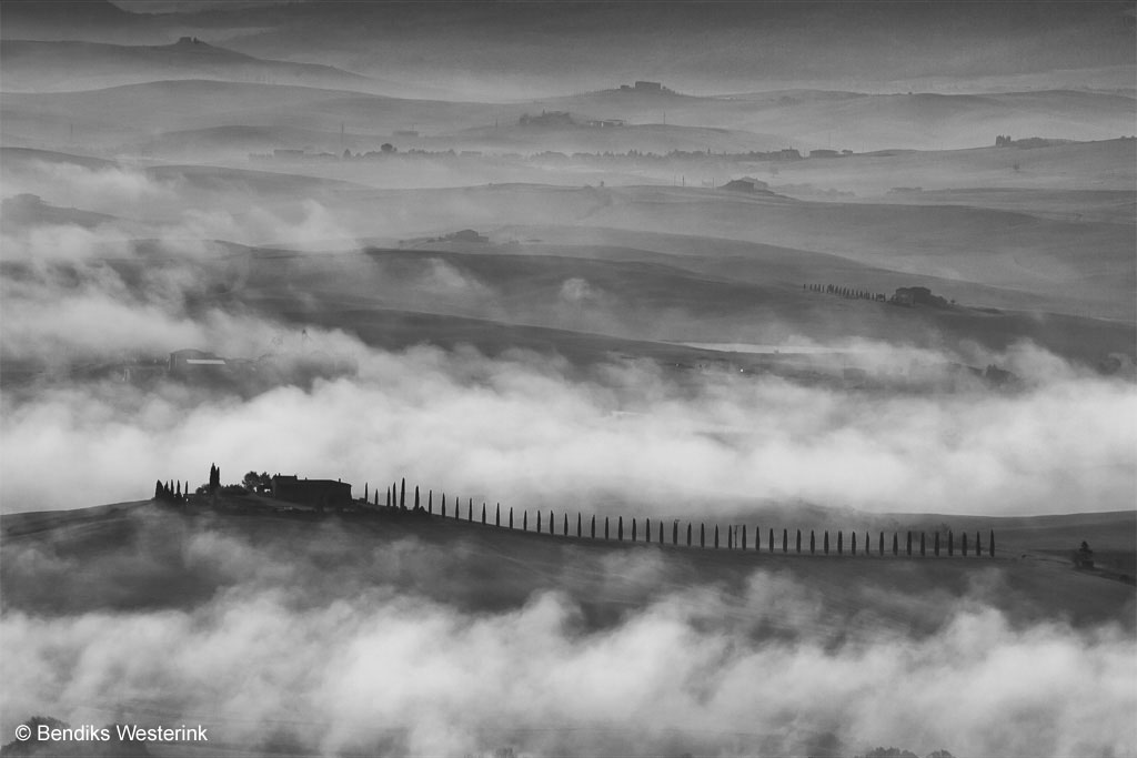 Mistige Orcia Vallei; Misty Orcia Valley