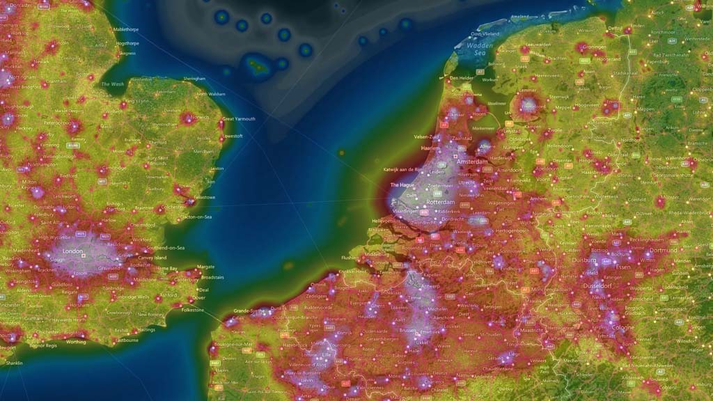 Light Pollution Map Europe 1024